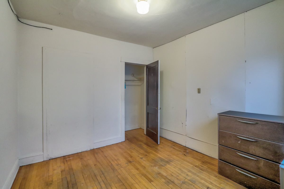 Gallery Photo 14